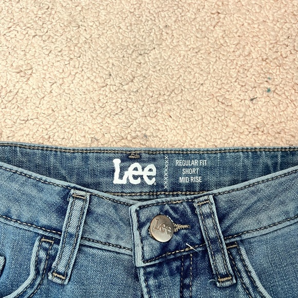 Vintage Lee Denim Shorts - Picture 2 of 5